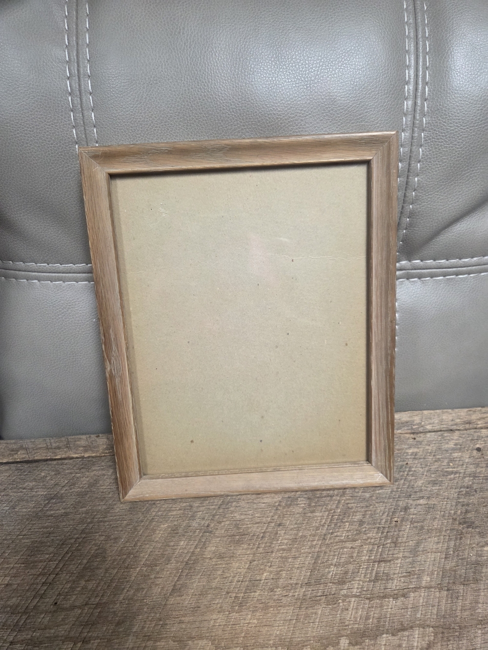 Vintage Solid Oak Wood 8x10 Picture Frame w/ Brown Velvet Easel Back Stand B1L